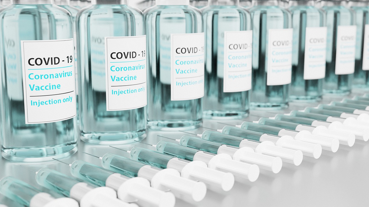 Read more about the article COVID-19 Vaccinations and the Workplace
